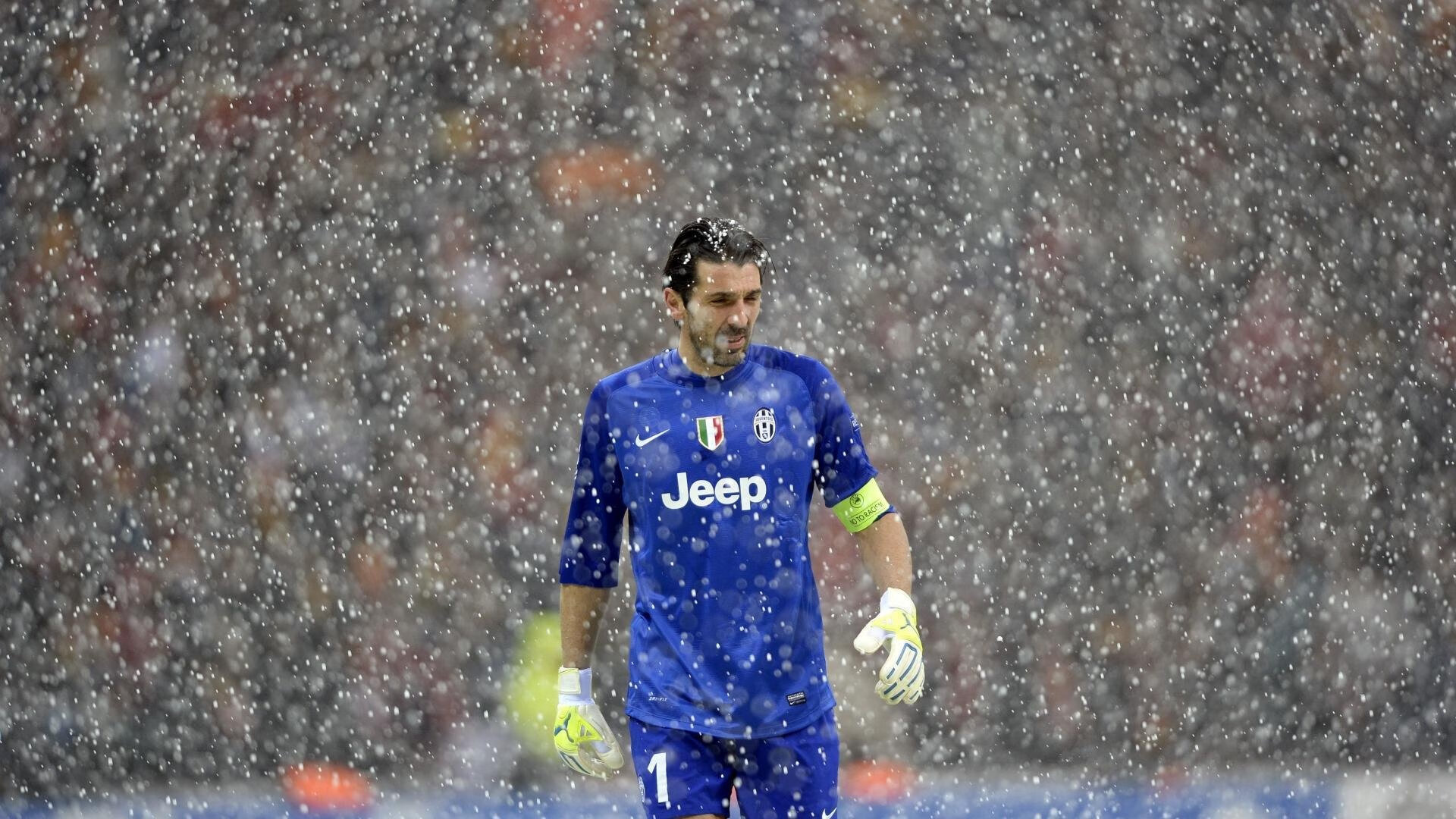 法国记者惊叹:伊朗的冷静来自炎热土地?,伊朗foroughi